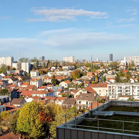 Comfy Flat For 8 Guests With On View Eiffel Tower Apartment